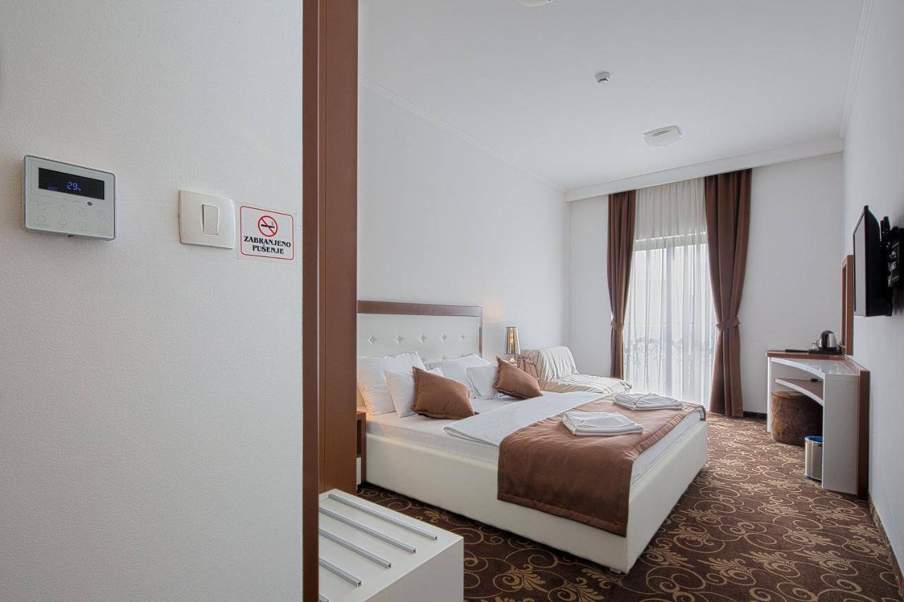 Hotel Pozzo Budva Eksteriør billede