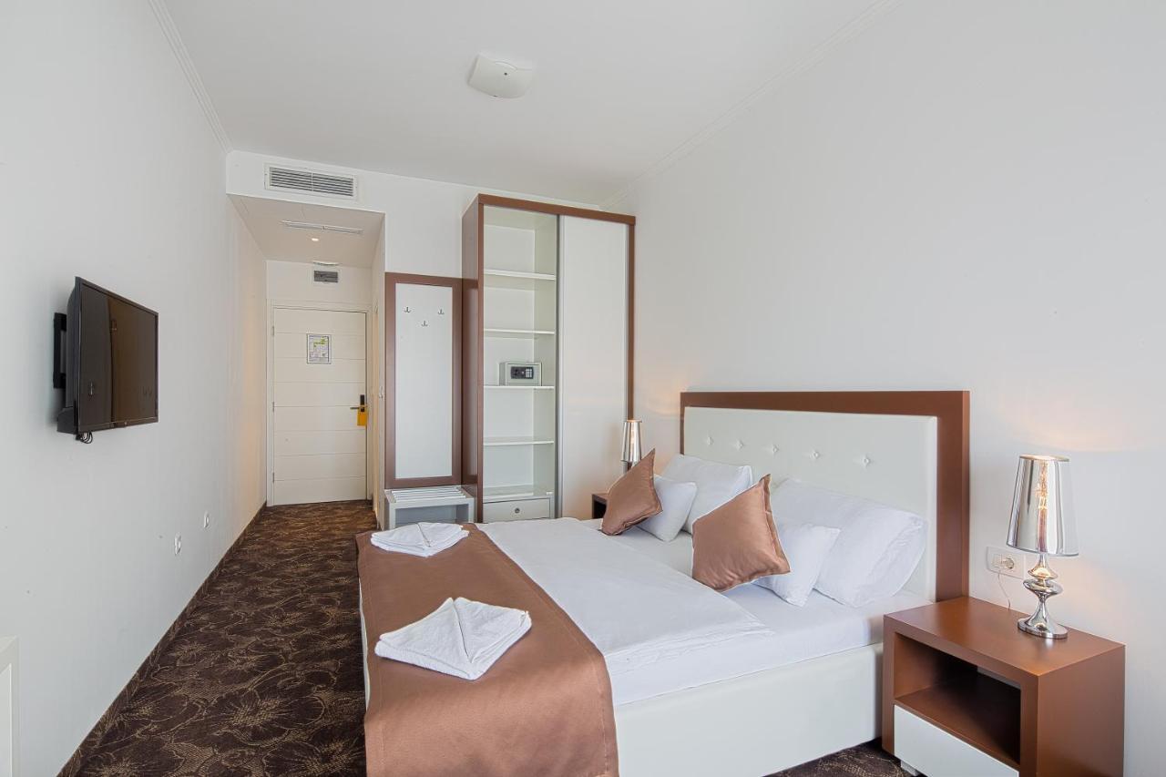 Hotel Pozzo Budva Eksteriør billede