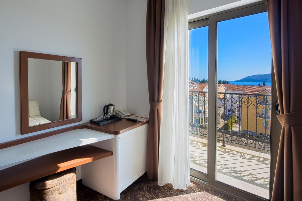 Hotel Pozzo Budva Eksteriør billede