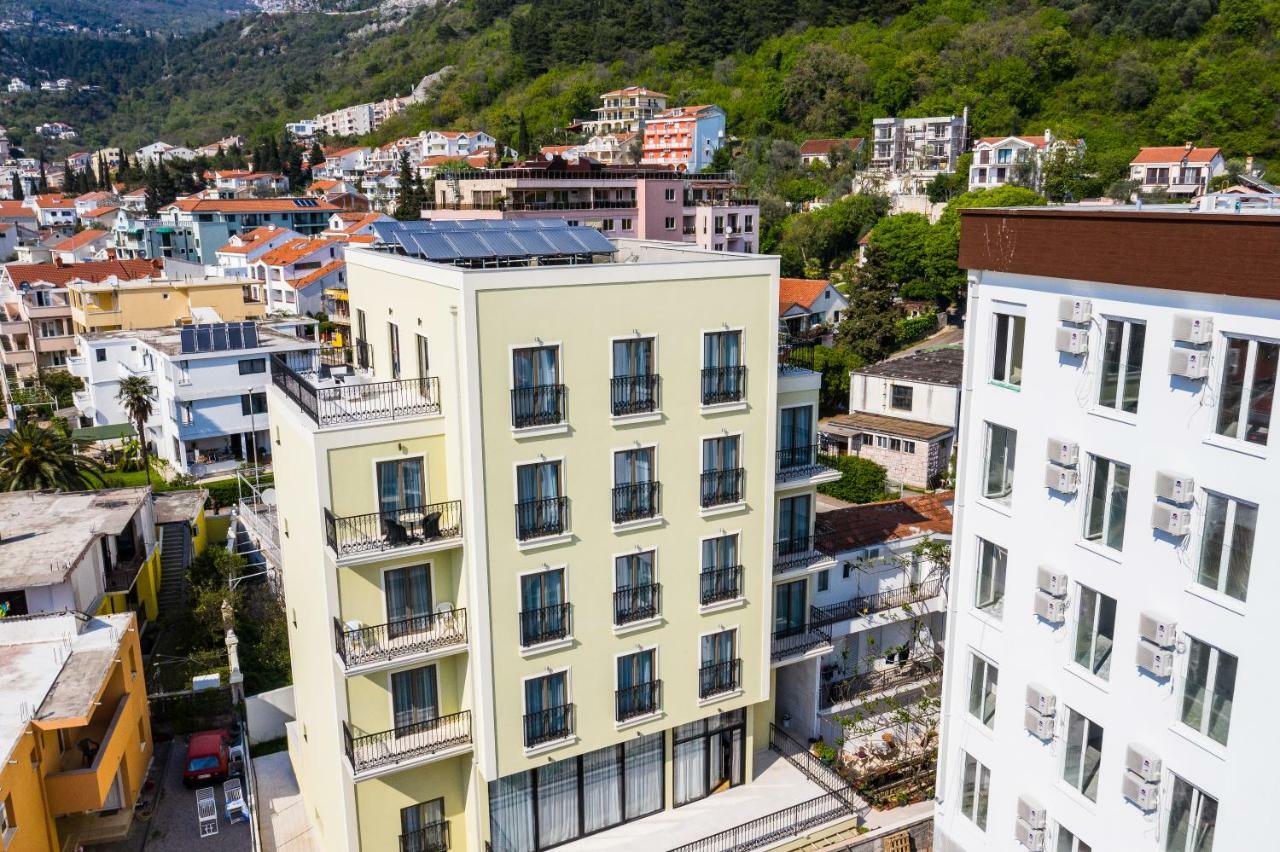 Hotel Pozzo Budva Eksteriør billede