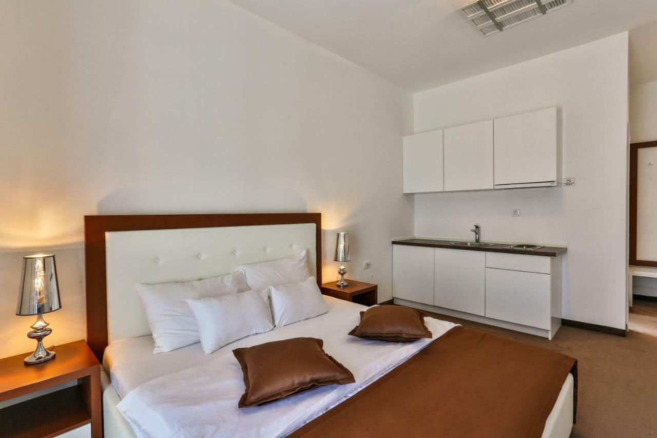Hotel Pozzo Budva Eksteriør billede