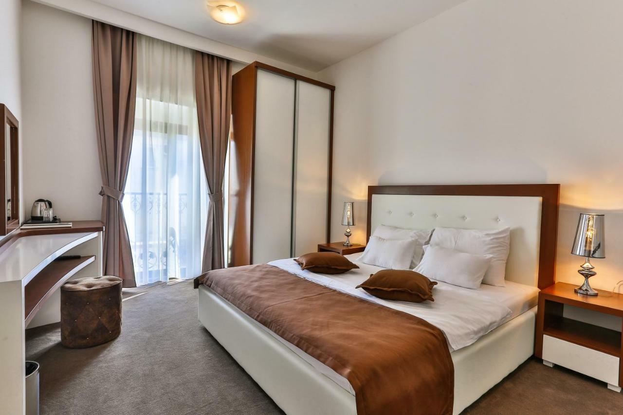 Hotel Pozzo Budva Eksteriør billede